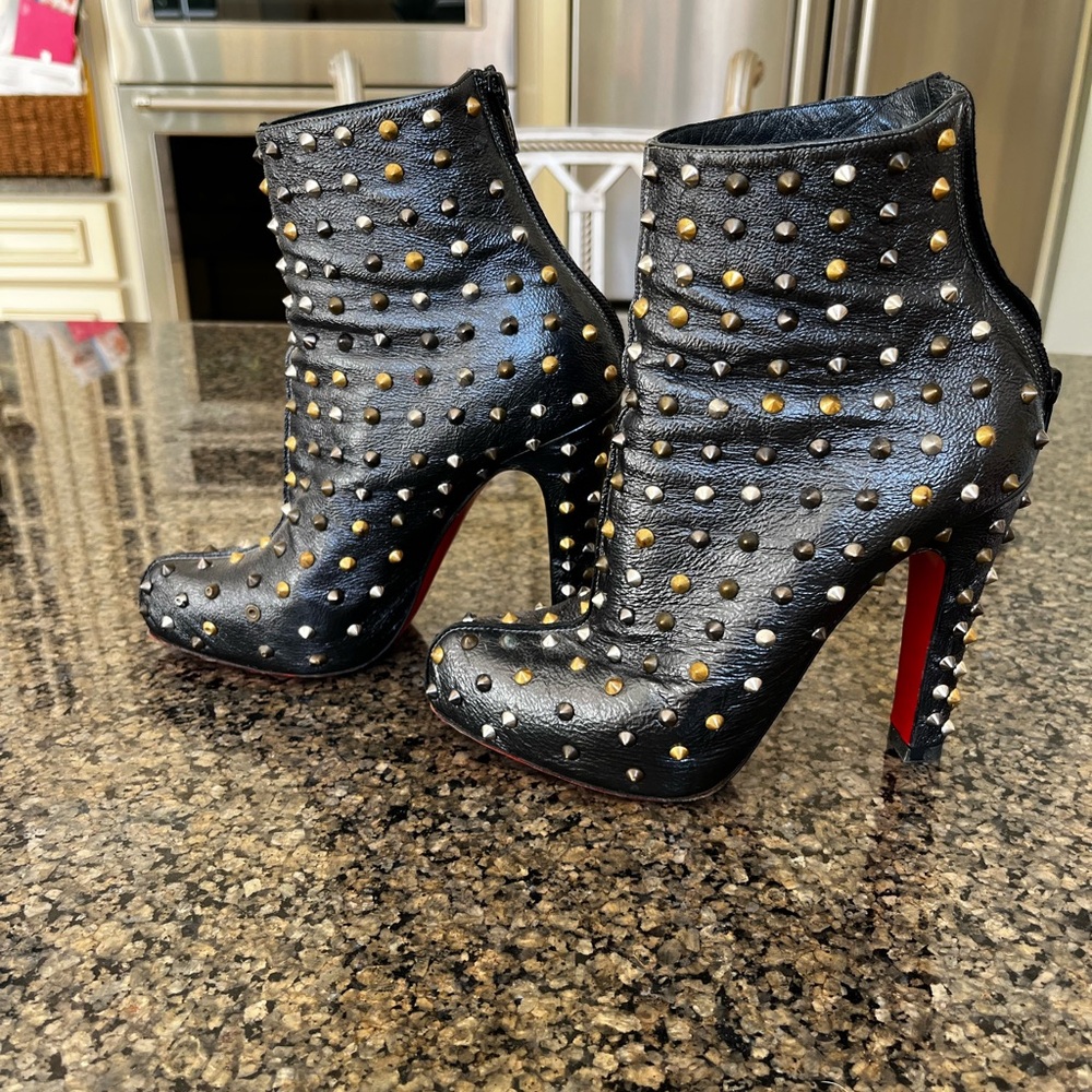 Christian Louboutin studded booties - Picture 2 of 9